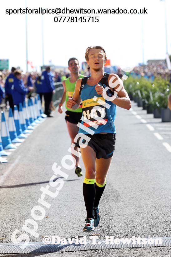 Jonny Hay mens Morrisons Great North Run. Photo: David T. Hewitson/Sports for All Pics